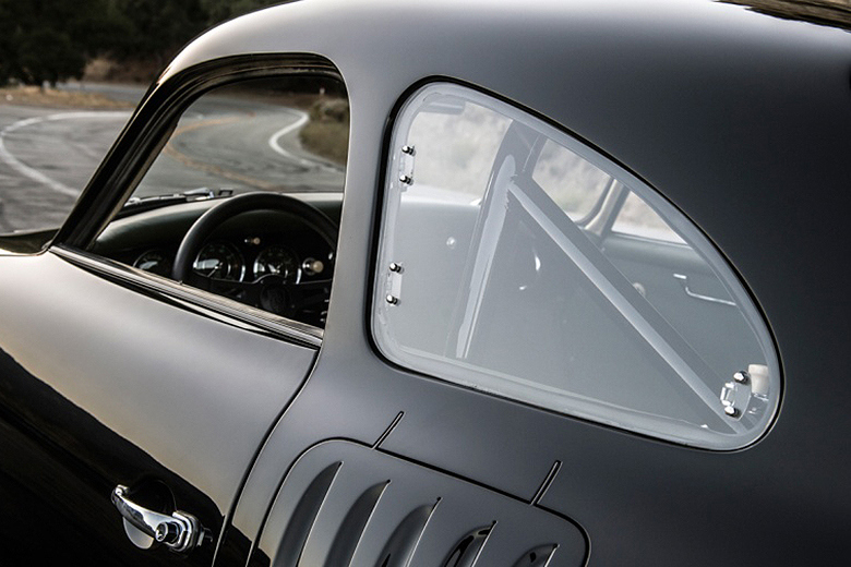 MAN MAN header porche klassieker 365  4