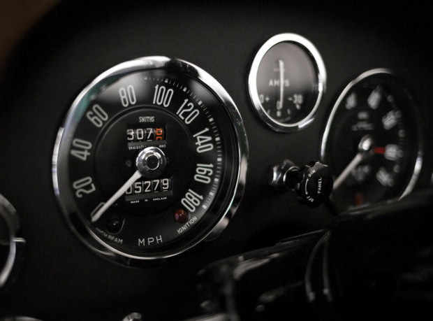 MAN MAN Aston Martin klassiek groen6