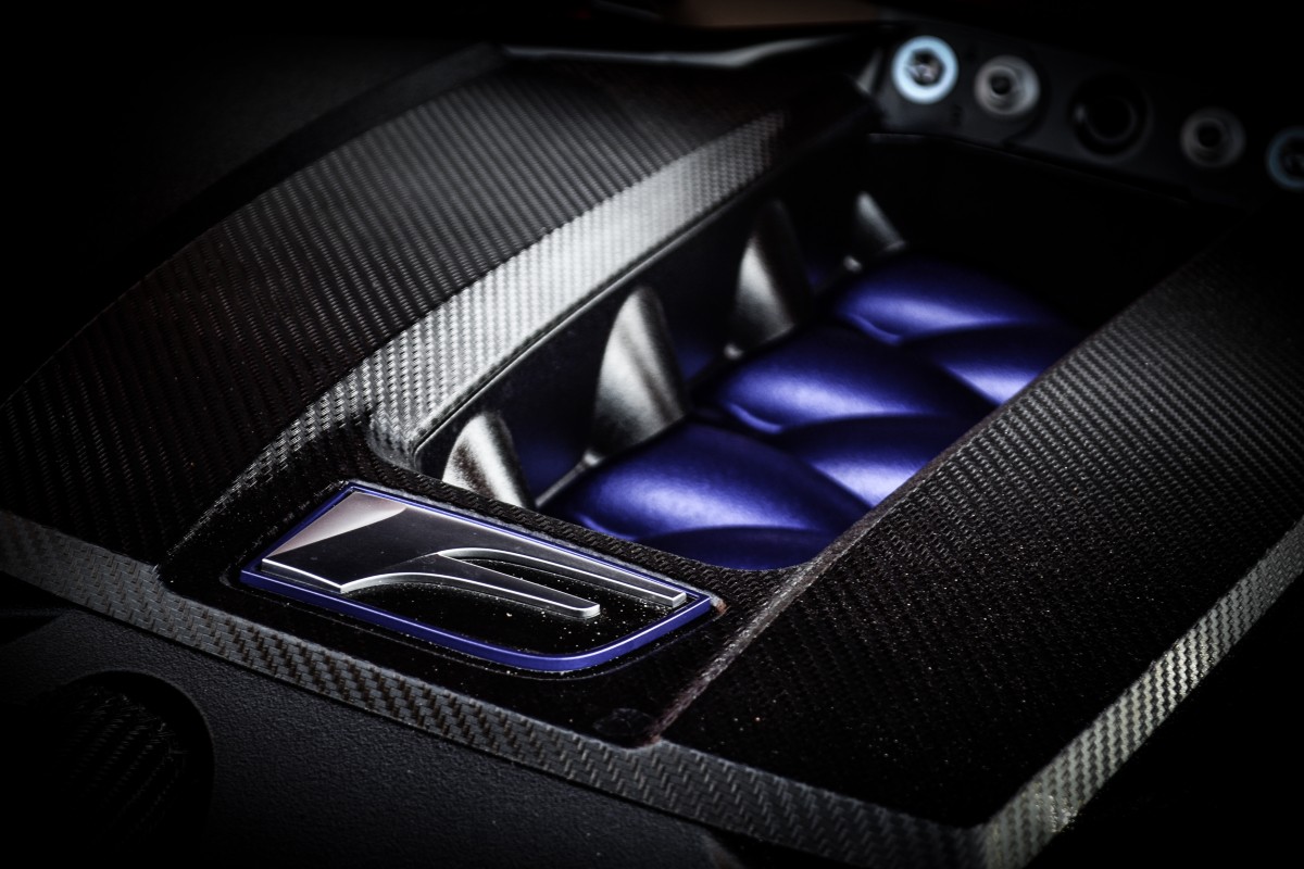 Man-Man-Lexus-RCF (5)