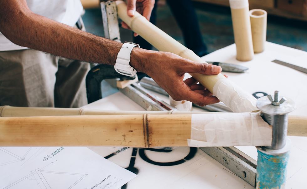 bamboe fiets man man