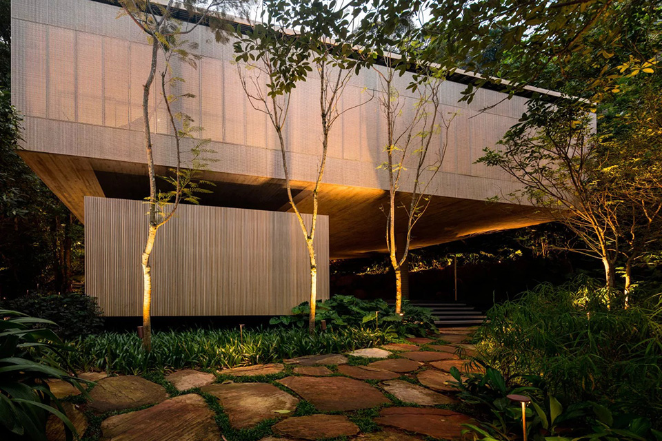 jungle house man man 9