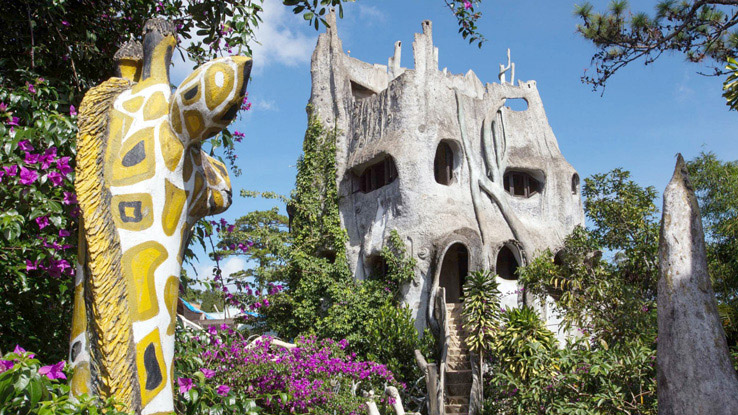 man man bizar hotel vietnam