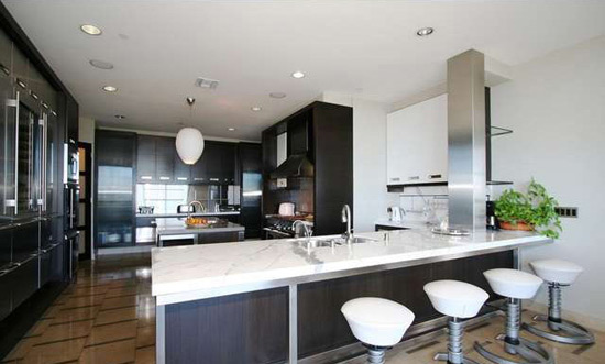 Paris Latsis Lists Beverly Hills Mansion