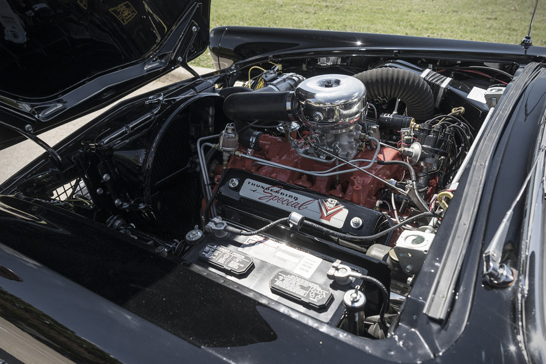 Motor-versnellingsbak-Ford Thunderbird F-bird-uniek-authentiek-auto-snelheid-zwart-MAN MAN