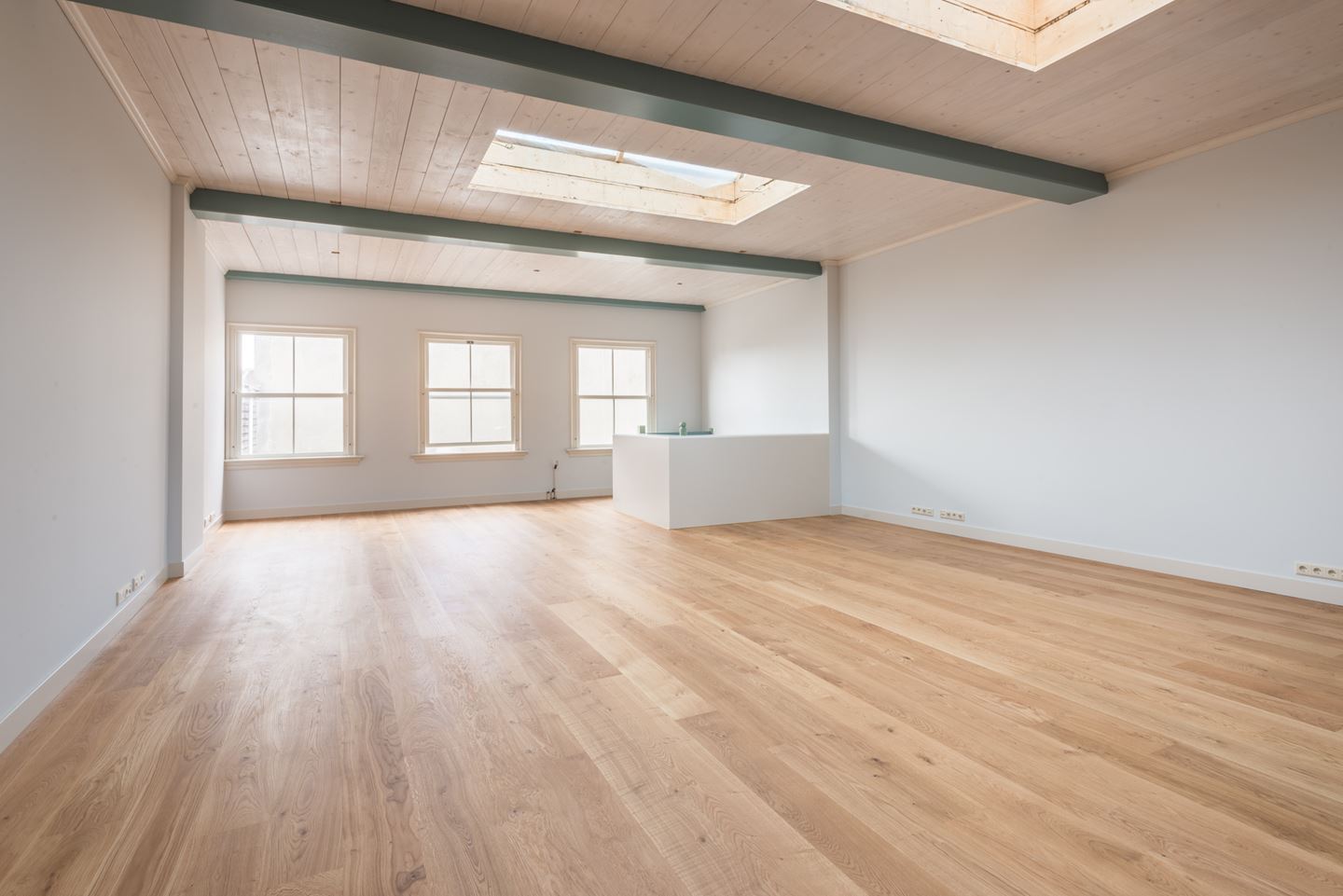 Keizersgracht amsterdam man man grachten panden huizen duurste 2