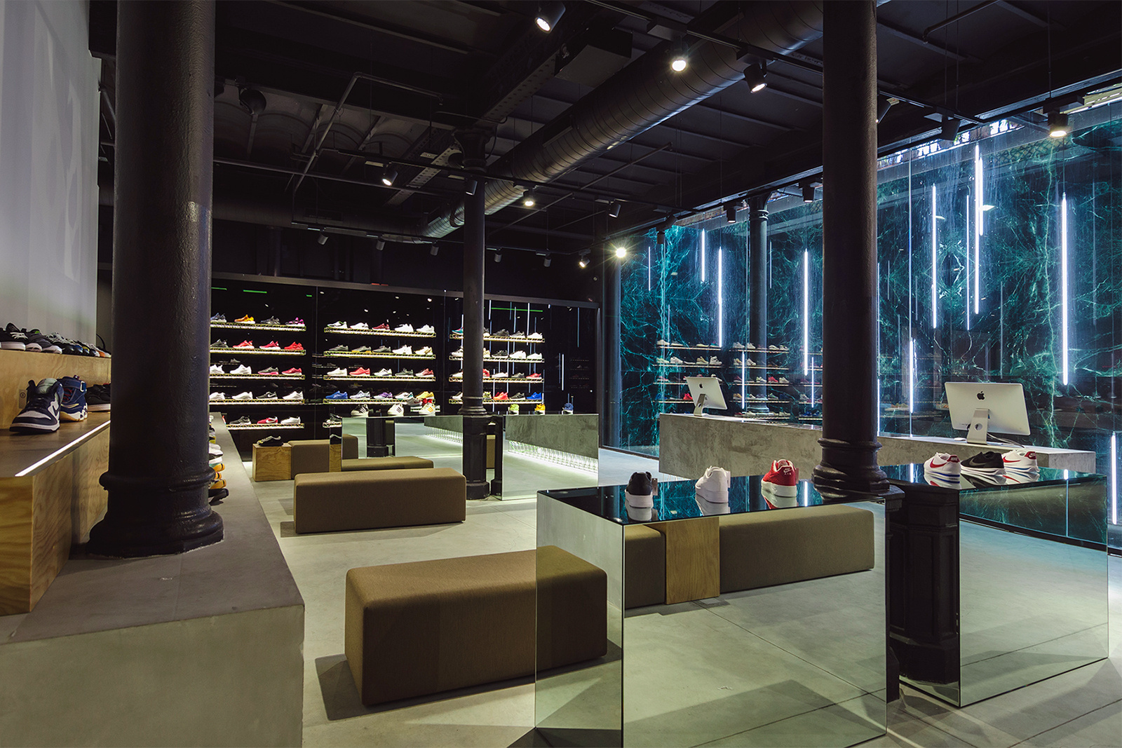 sneakershops barcelona madrid