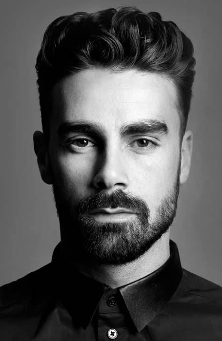 Haarstijlen-pompadour-heren-kapsel-mannen-bbrber-MAN MAN