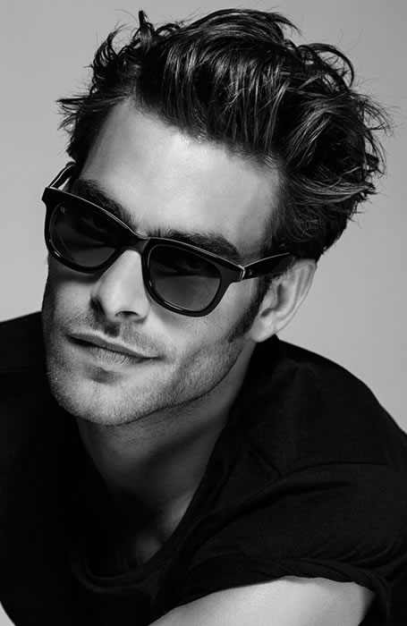 Haarstijlen-pompadour-heren-kapsel-mannen-bbrber-MAN MAN