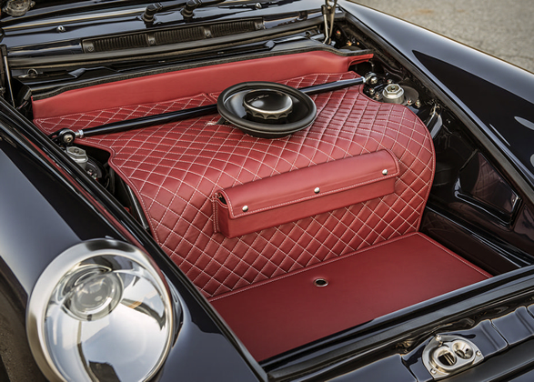 Porsche-911-Singer-auto-zwart-autobedrijf-fabriek-snelheid-MAN-MAN