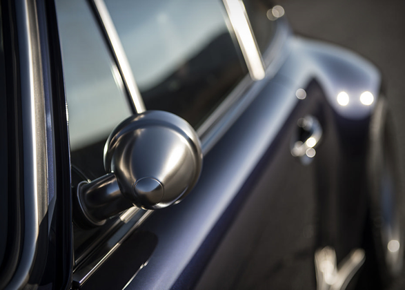 Porsche 911-Singer-auto-zwart-autobedrijf-fabriek-snelheid-MAN-MAN