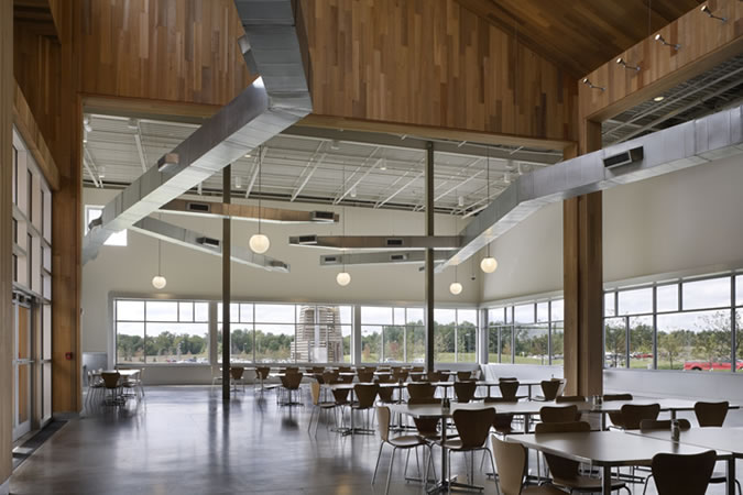 Abercrombie & Fitch kantoren vetste kantoor man man ruimte werkplek 1