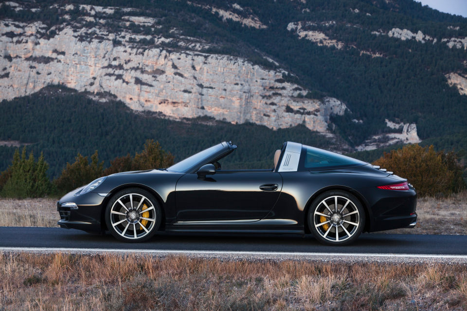 Porsche 911 targa man man 11