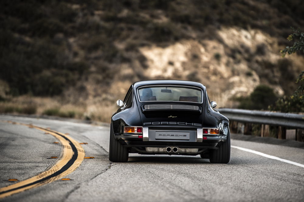 Porsche Singer Switserland Man Man 11