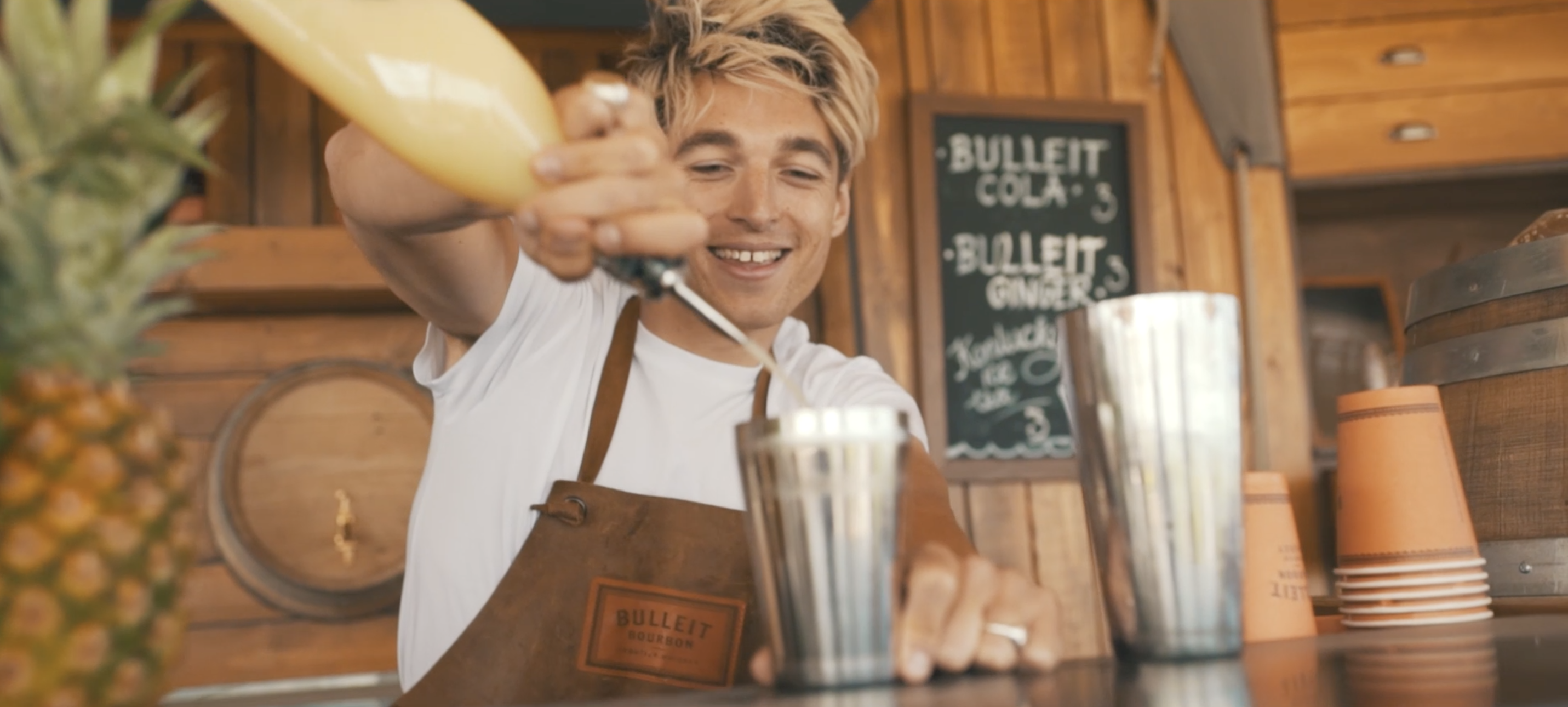 bulleit-travelling-man-manman