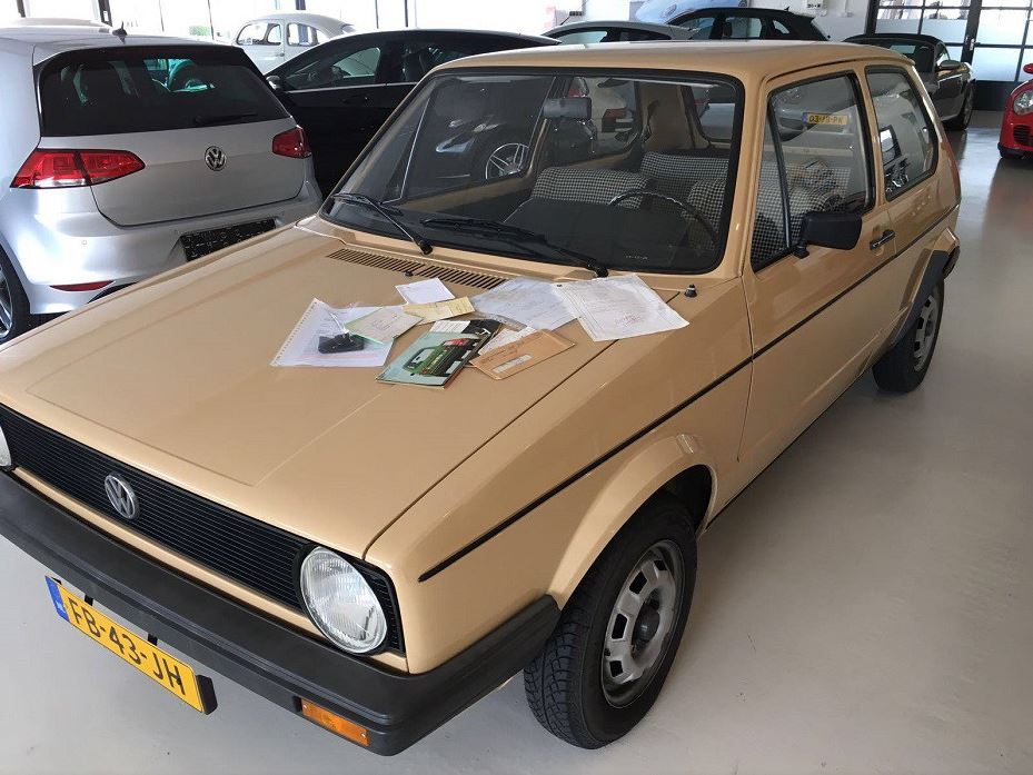 Volkswagen golf 1 man man 4