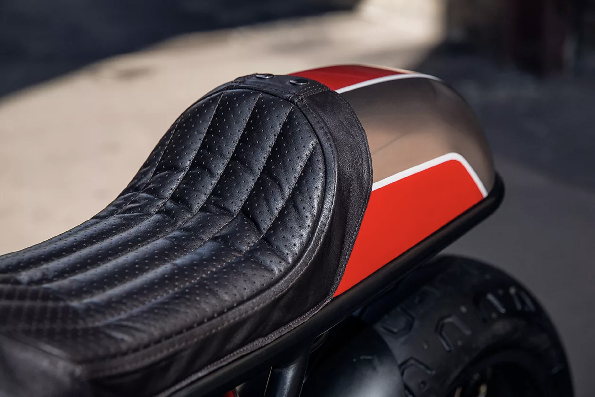 Birdie Customs Ducati 900 SS MAN-MAN 5