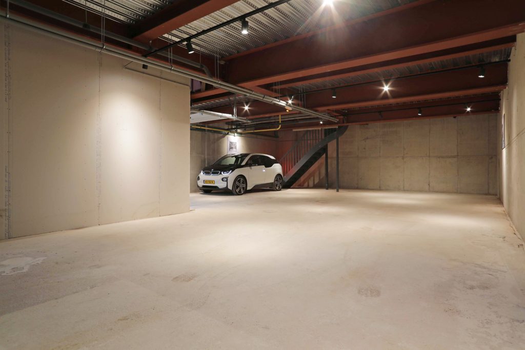 Utopia aan de kerkstraat MAN-MAN 3