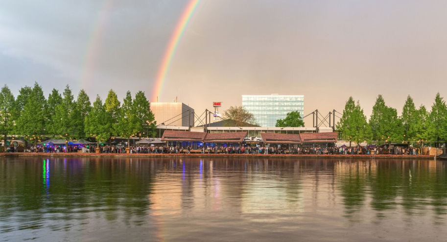 wk voetbal amsterdam MAN MAN