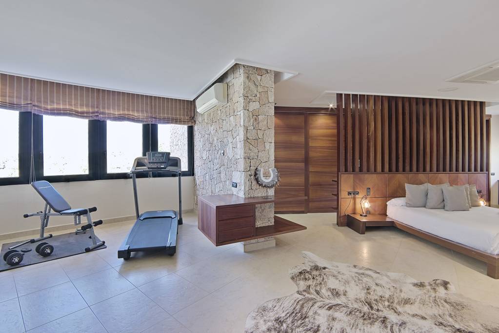 7b86ec4a-8e23-480b-bcc1-01c6a062e6a9