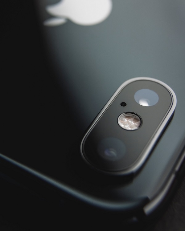 Iphone-camera-lens