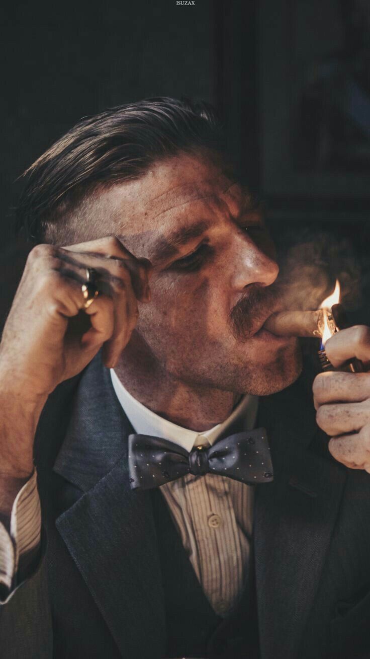 arthur shelby wallpaper