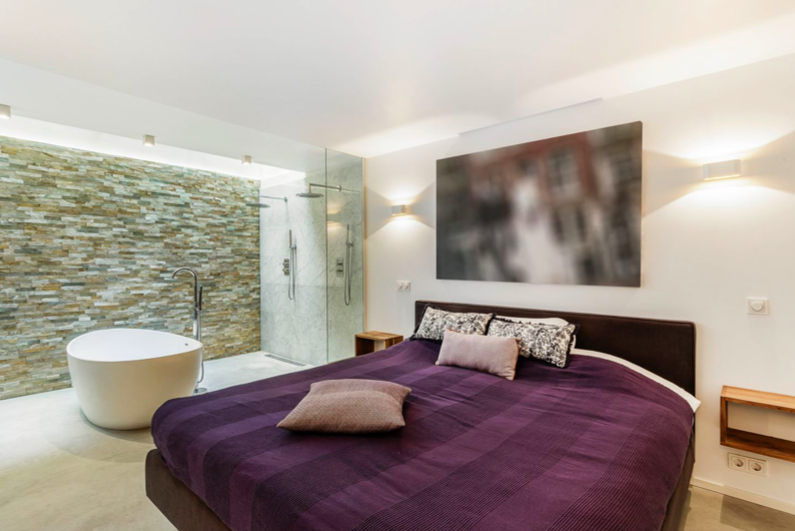 bed amsterdams grachtenpand funda