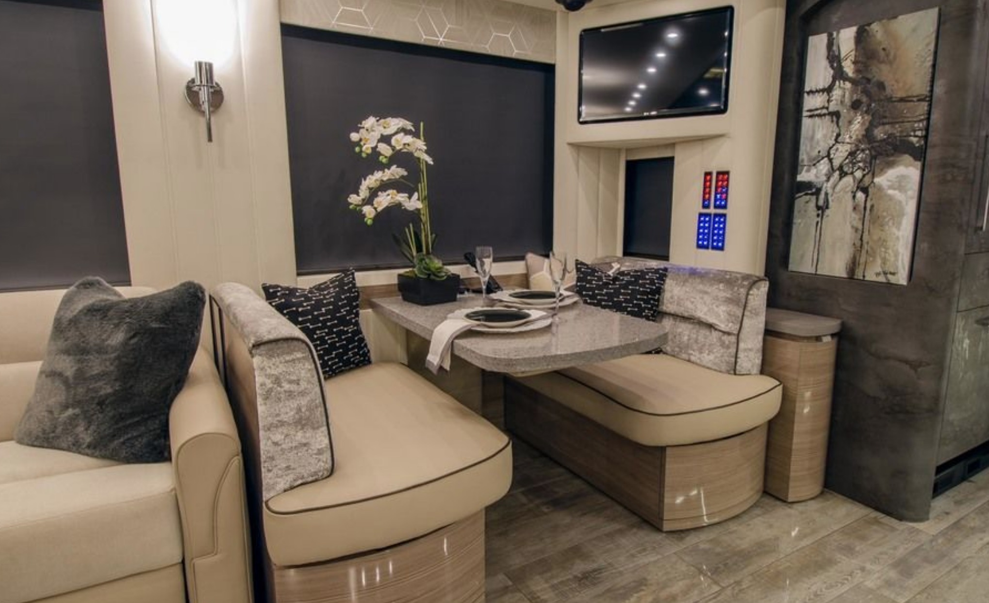 eetgedeelte in camper