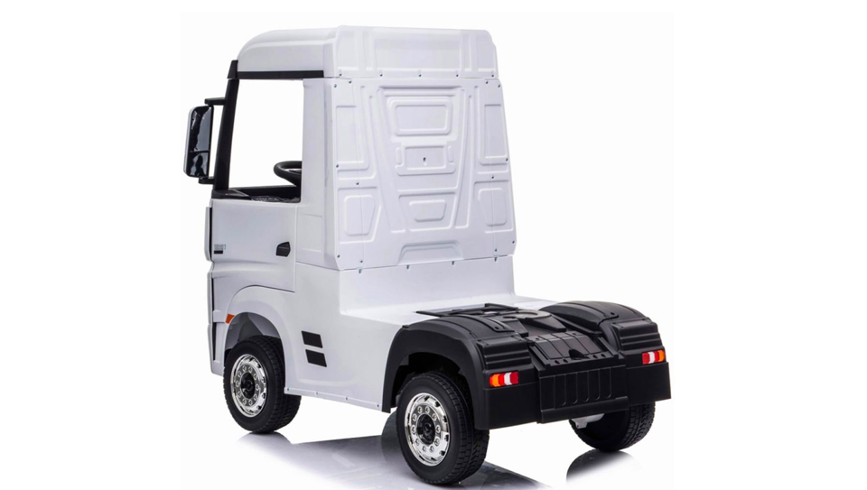 kind auto elektrisch bestuurbaar