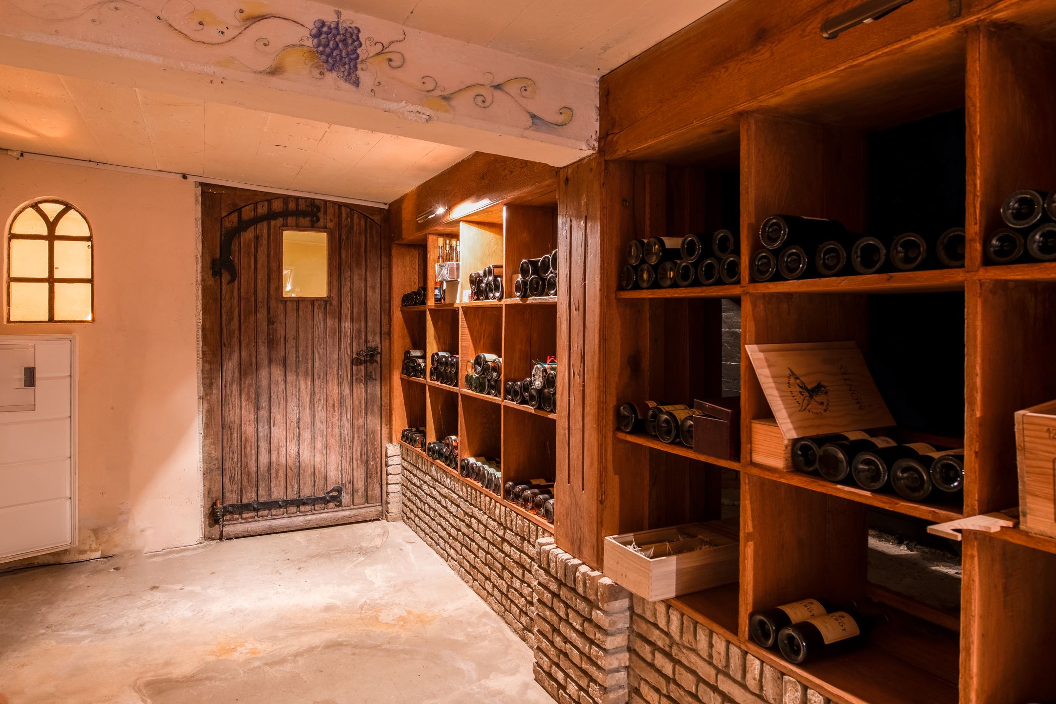 huis met wijnkelder