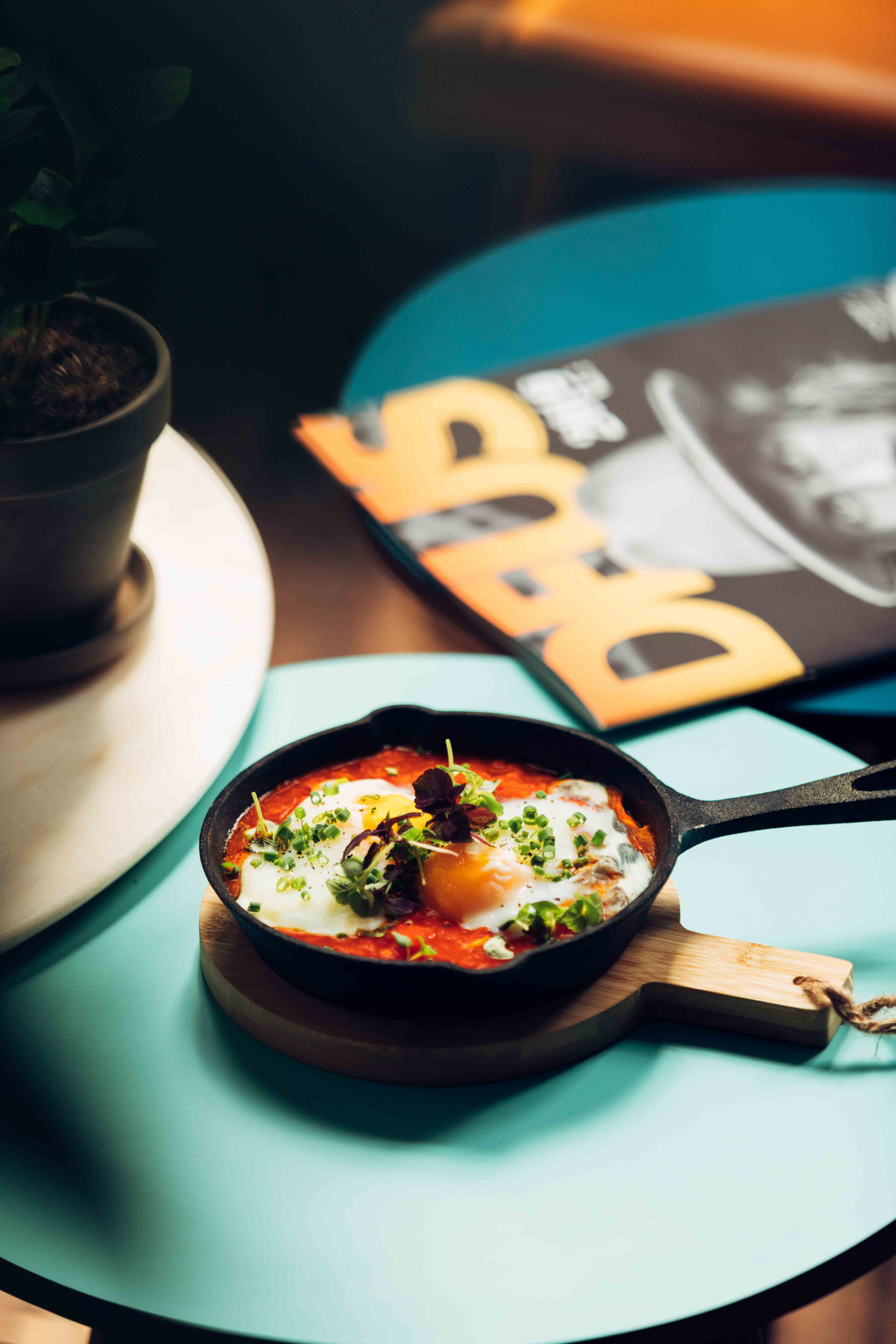 eten Deus Ex Machina