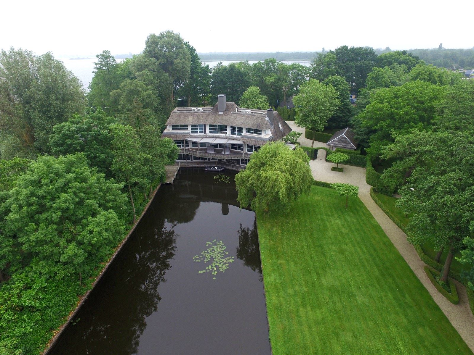 villa loosdrechtse plassen te koop