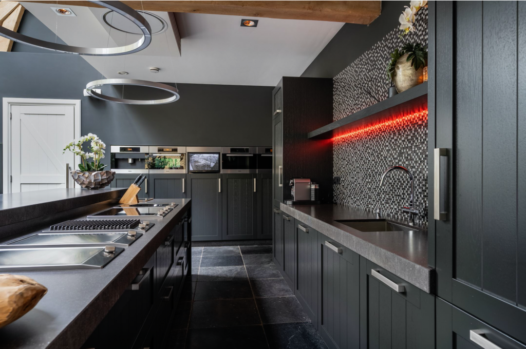 luxe villa te koop Erp Funda