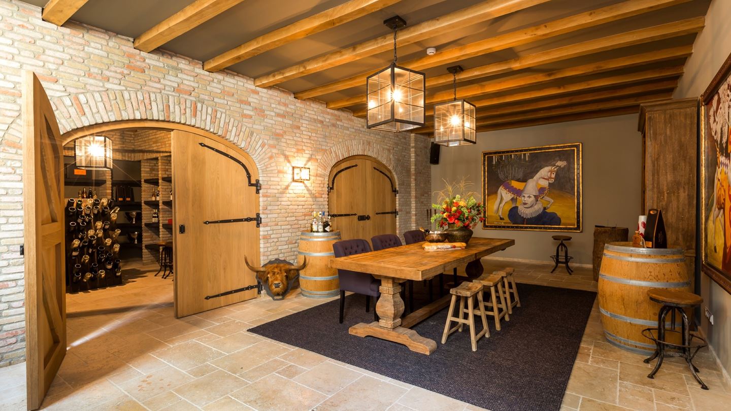 Wijnkelder luxe villa funda