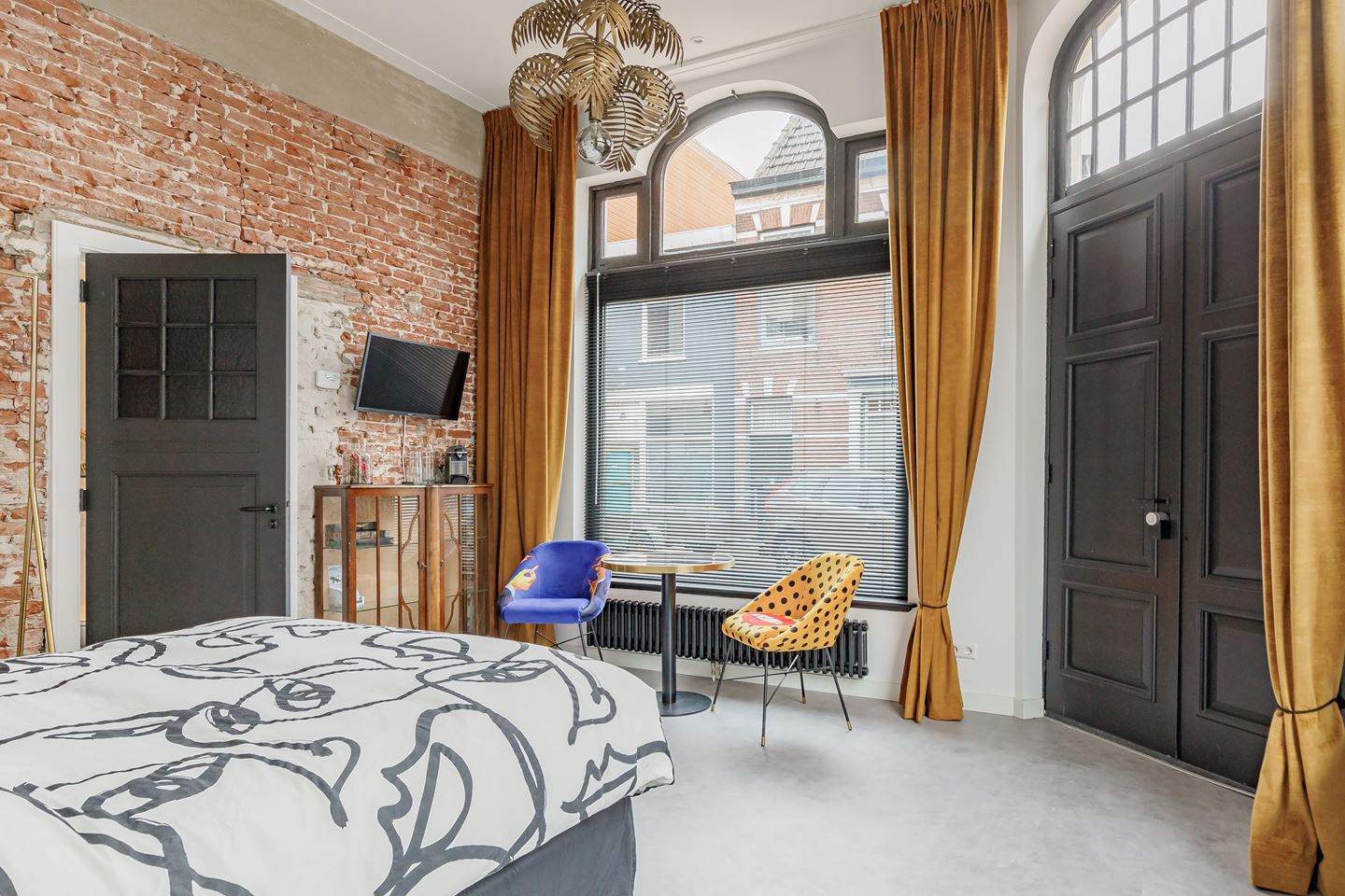 Funda parel: karakteristiek herenhuis nabij Amsterdam