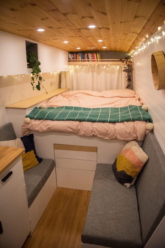 dhl-busje tot camper