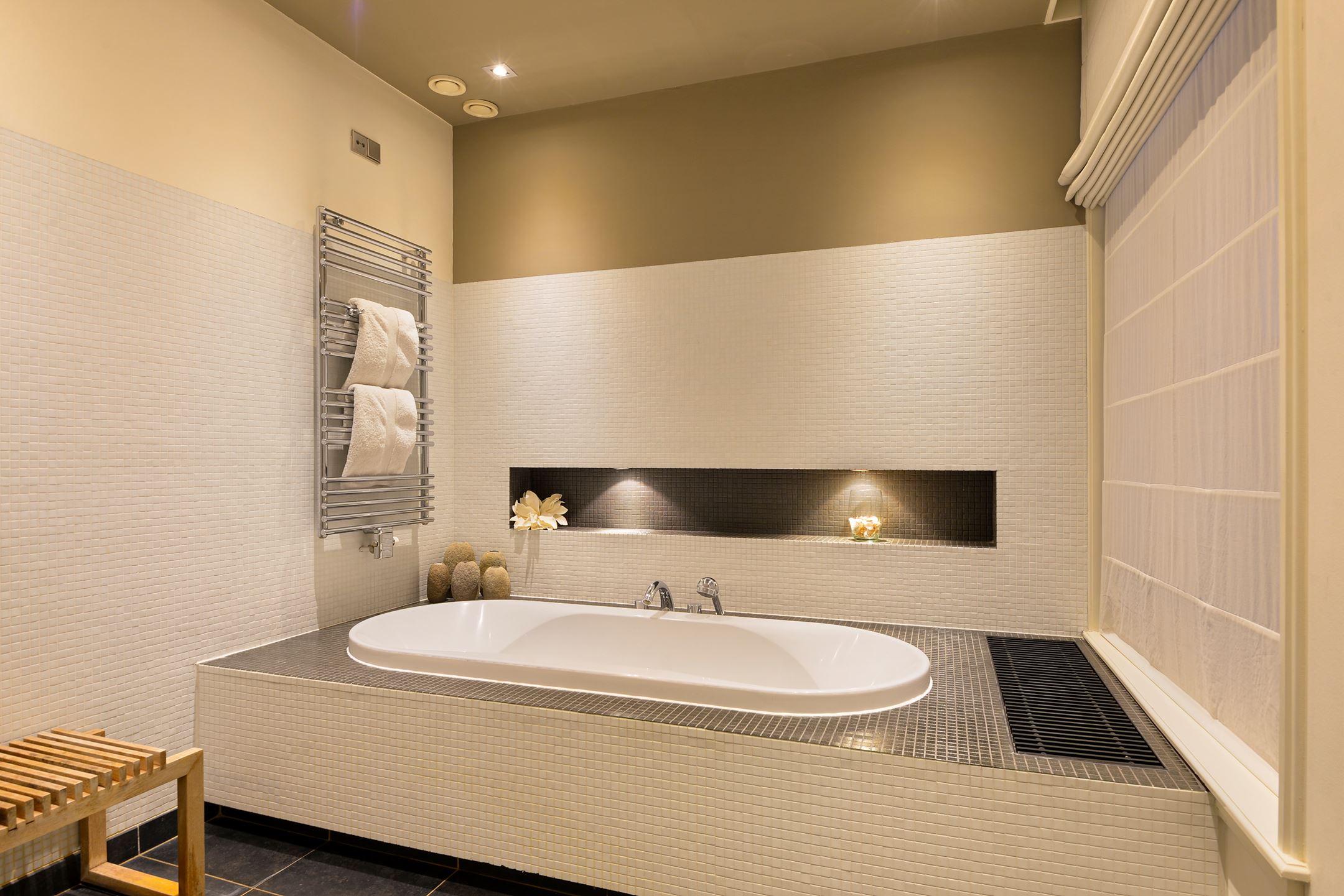 ruime badkamer amsterdam huurwoning