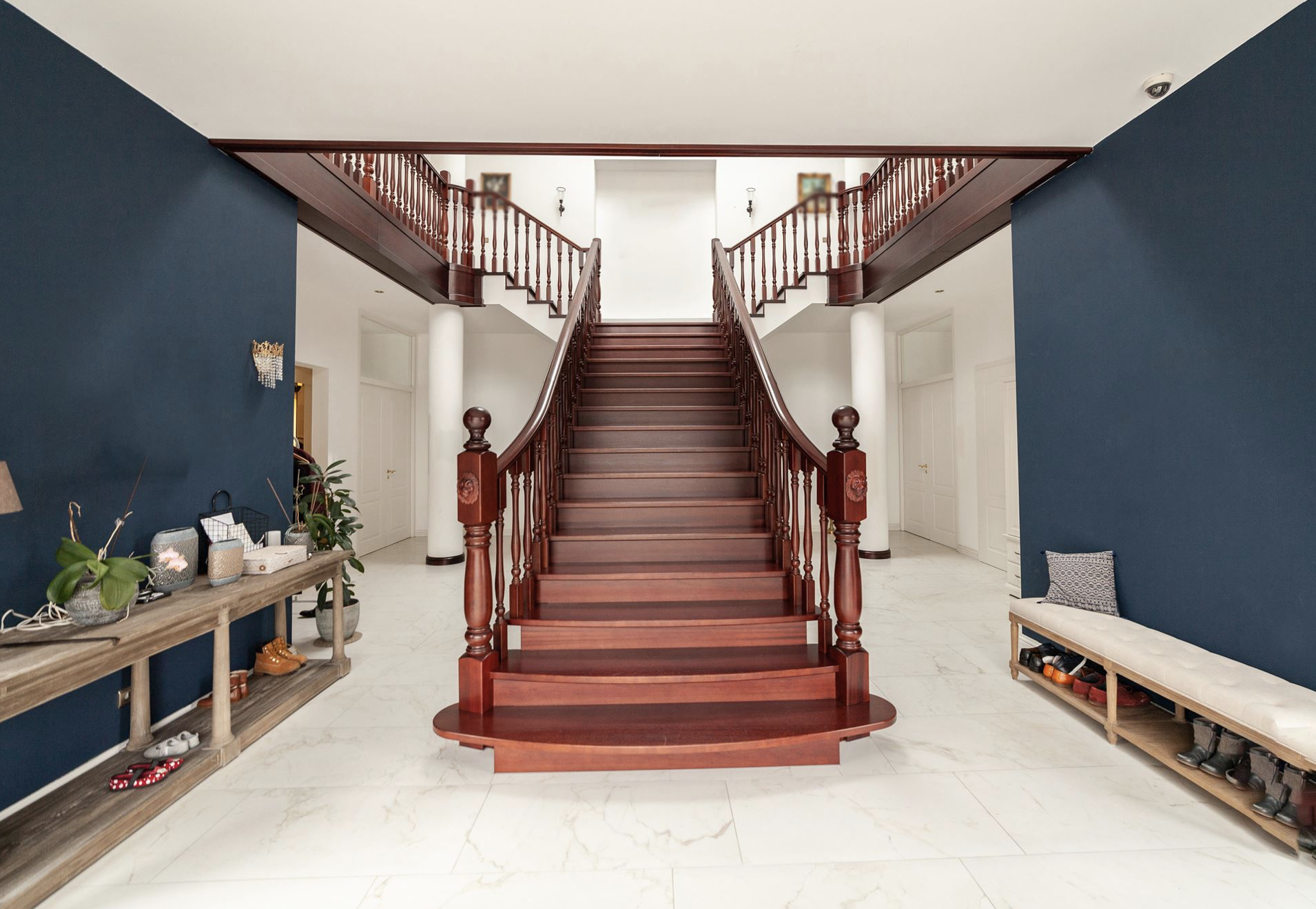 Hal van de villa op funda