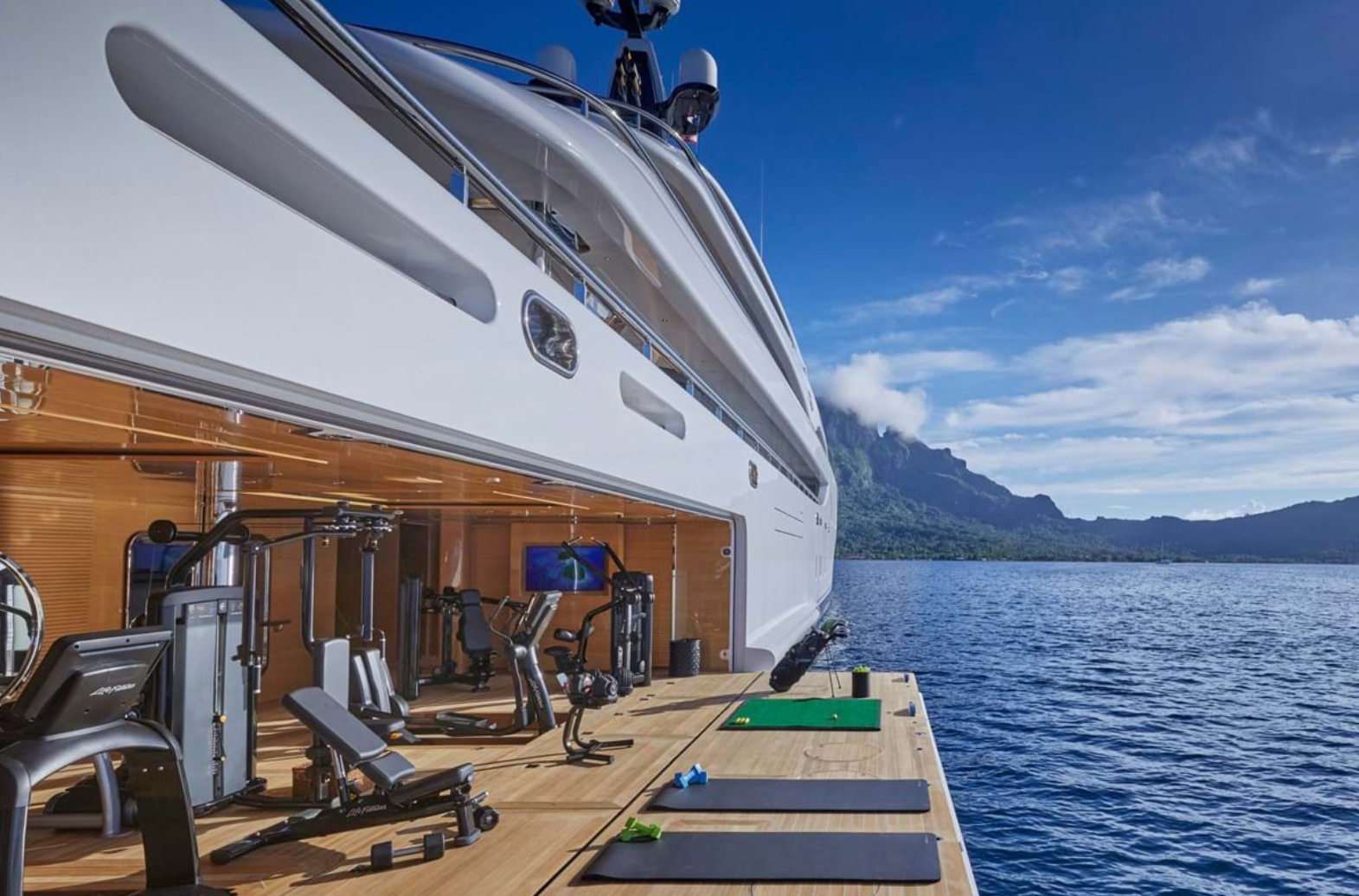 jacht met sportschool James Packer