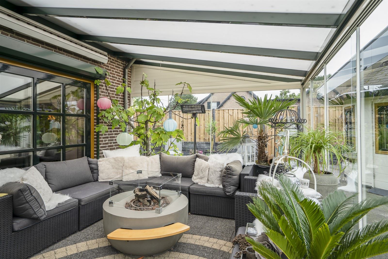 tuin woning deurne bedrijfspand