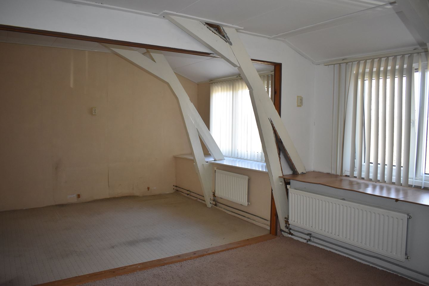 Funda goedkoop huis bad nieuweschans