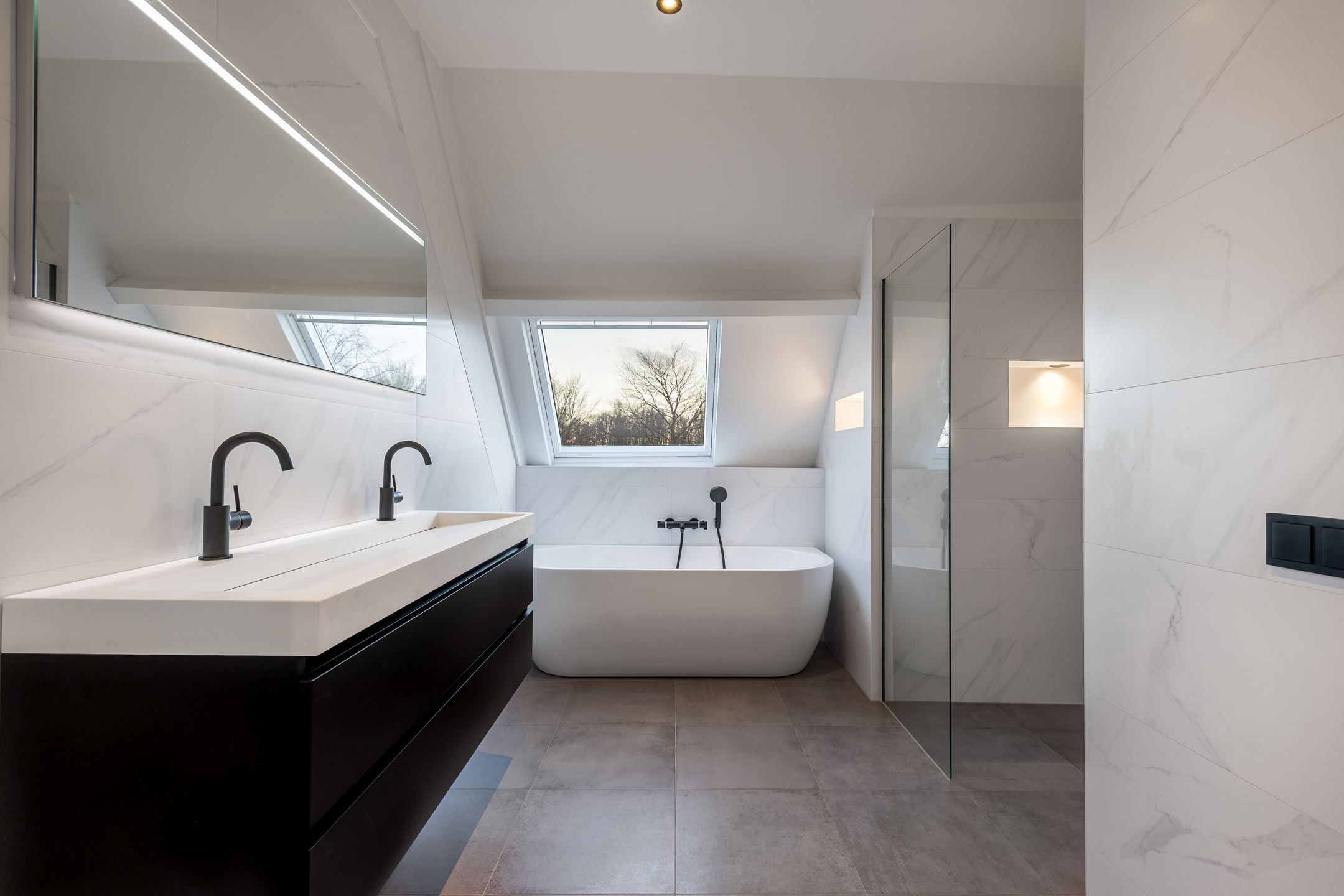 badkamer midwoud kerk