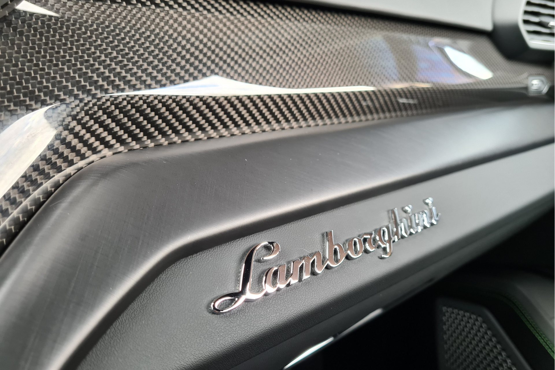 lamborghini occasion hoe duur 