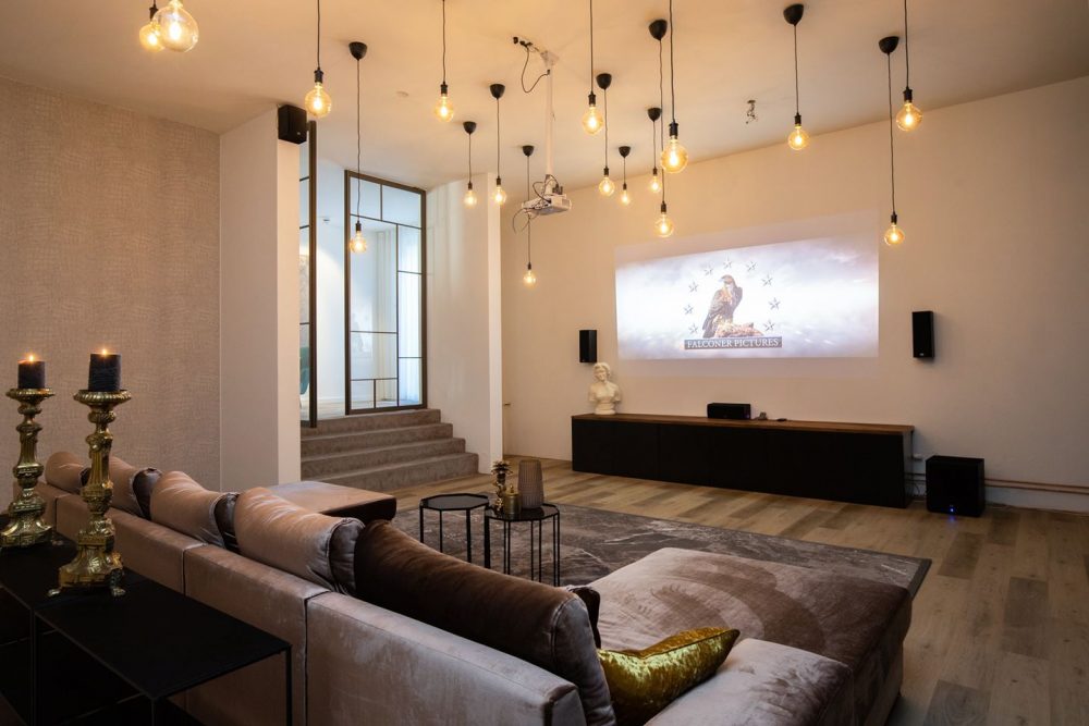 gigantische-villa-funda-mancave