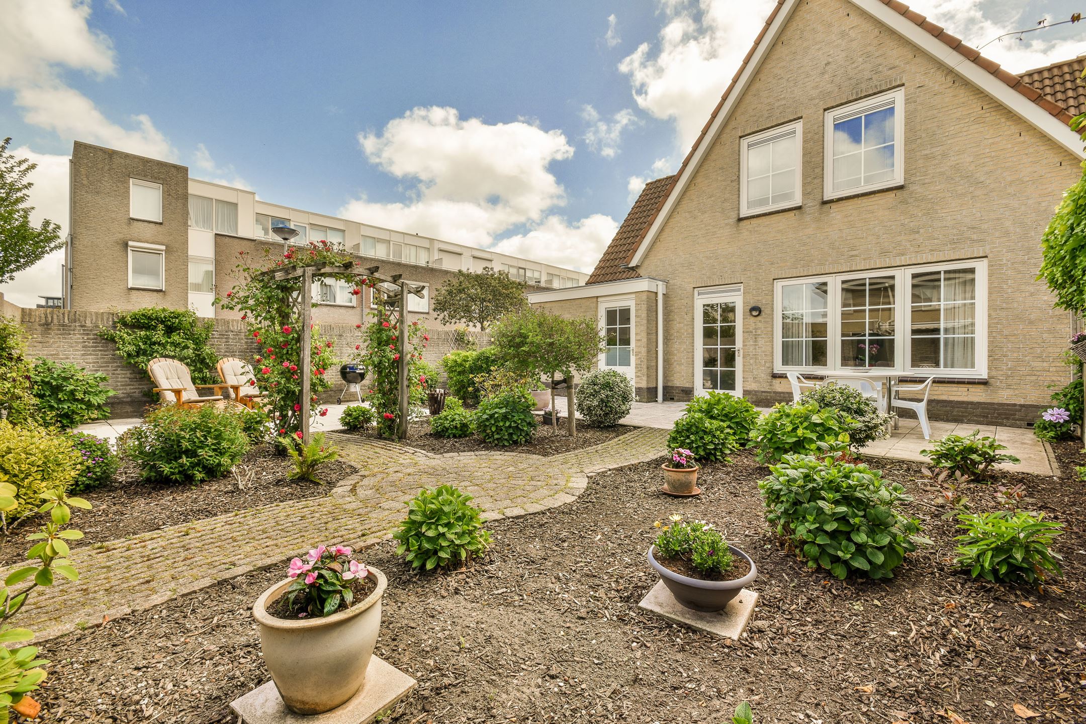 huis met tuin mart hoogkamer