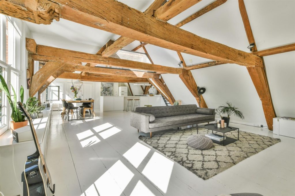 art rooijakkers zet huis te koop