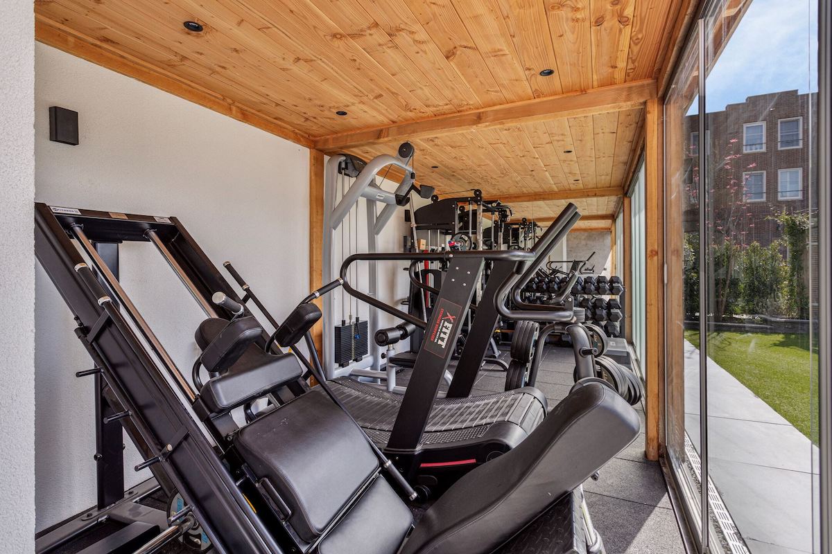 Huis in Roelofarendsveen