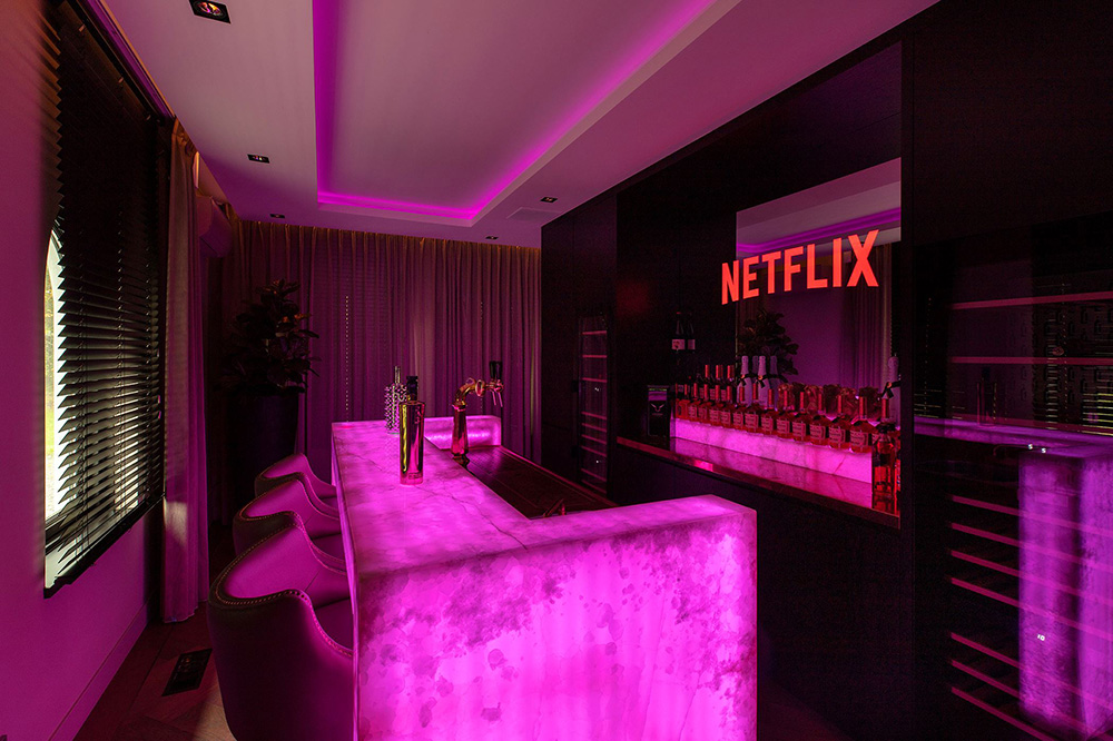 Een eigen bar_lounge